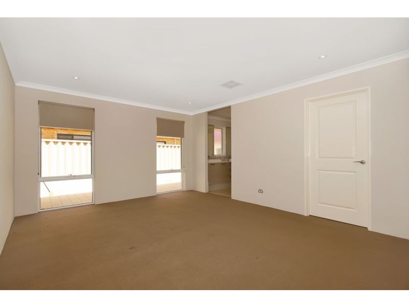 13 Entente Terrace, Atwell WA 6164