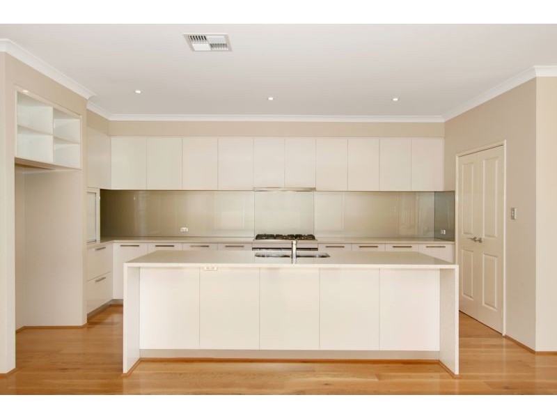 13 Entente Terrace, Atwell WA 6164