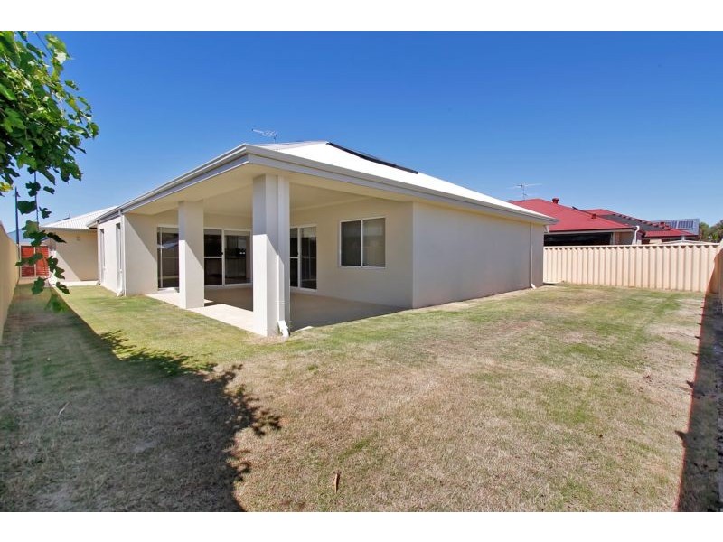 13 Entente Terrace, Atwell WA 6164