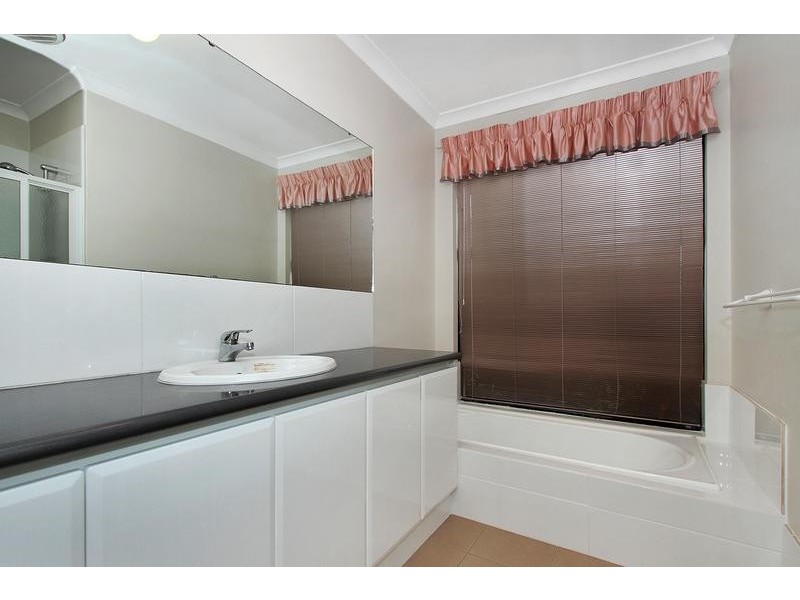 12 Turtle Point Cove, Jandakot WA 6164