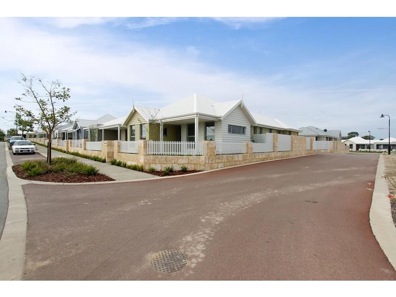 13 Justice Link, Atwell WA 6164