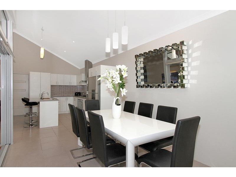 9A Teocote Crescent, Aubin Grove WA 6164