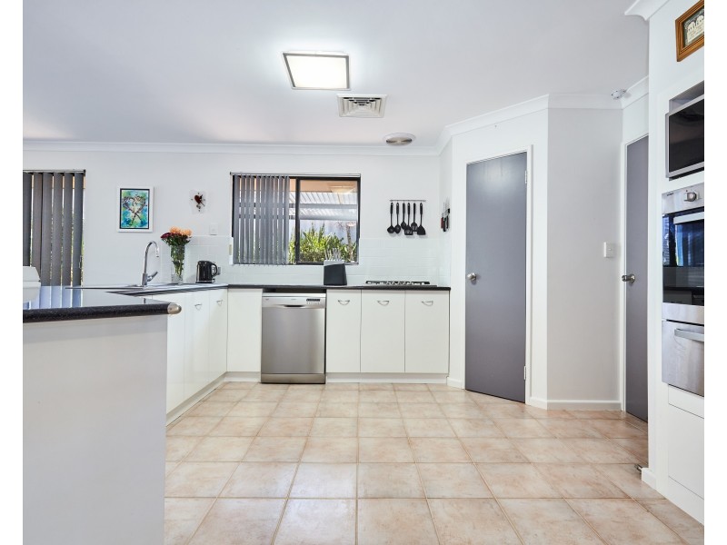 34 Drosera Loop, Beeliar WA 6164