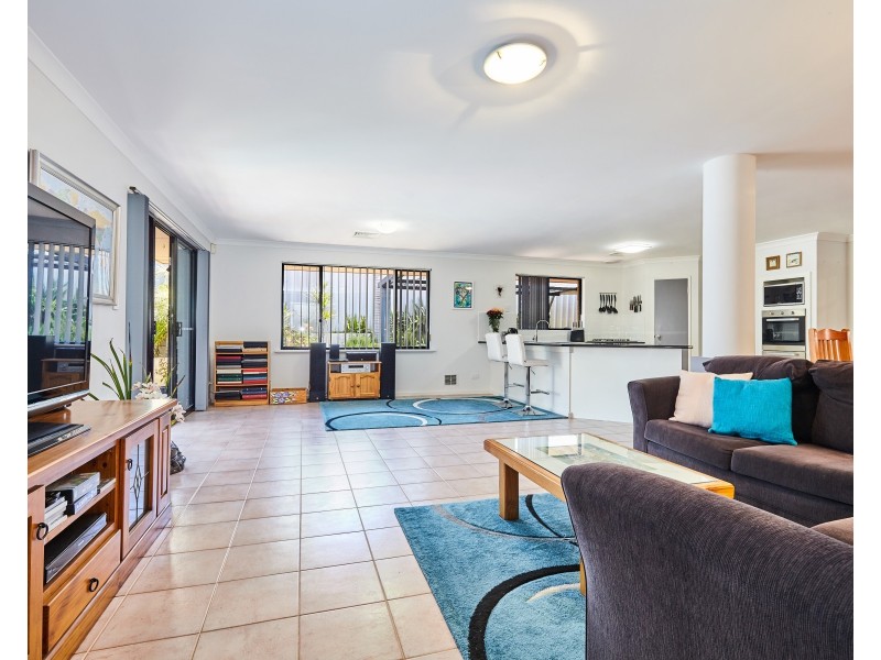 34 Drosera Loop, Beeliar WA 6164