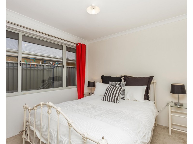 36 Lomond Crescent, Wandi WA 6167