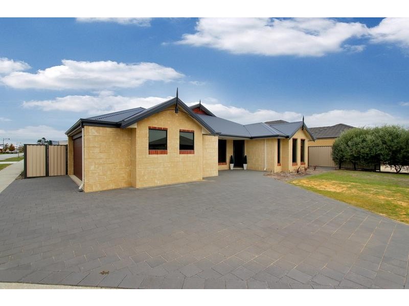 9 Giverny Gardens, Aubin Grove WA 6164