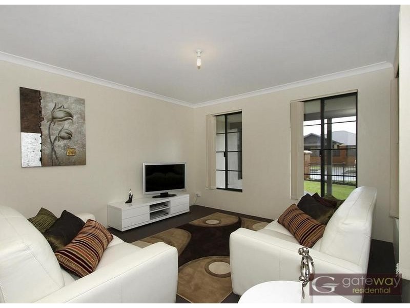 231 Gaebler Road, Aubin Grove WA 6164