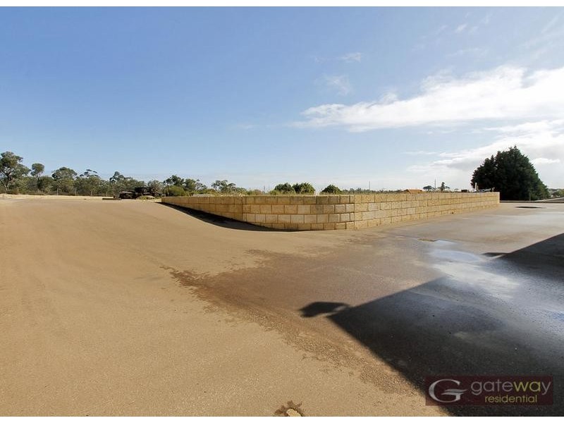 6 Lakes Way, Jandakot WA 6164