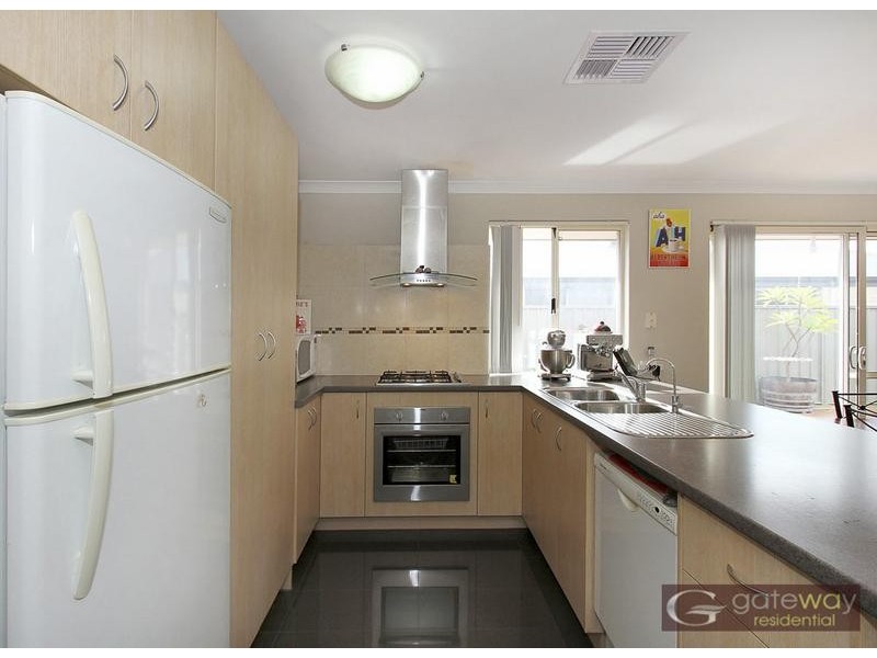 48 Bologna Gardens, Aubin Grove WA 6164
