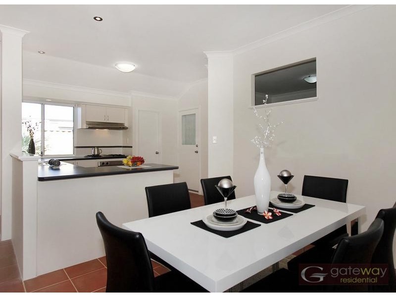 4/25 Ellesmere Circuit, Success WA 6164