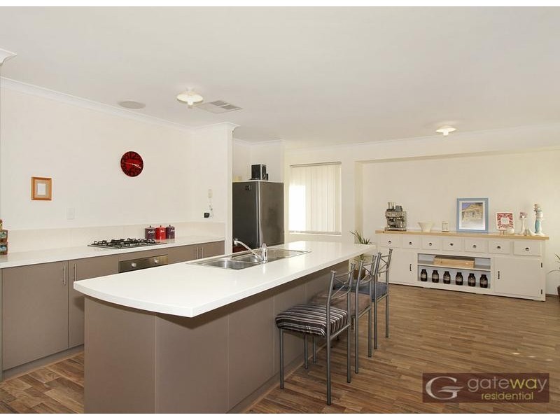 2 Colorado Parade, Aubin Grove WA 6164