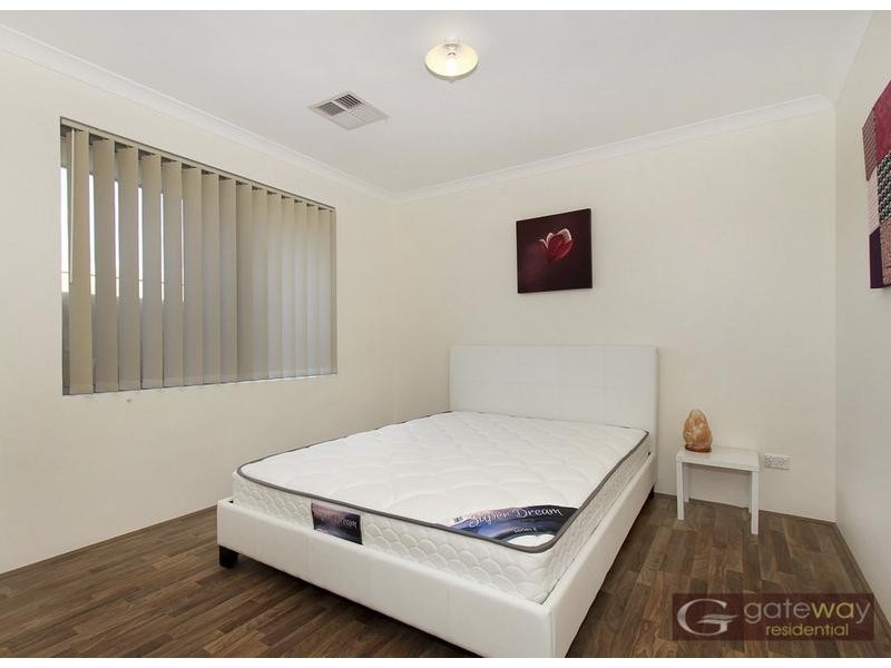 2 Colorado Parade, Aubin Grove WA 6164