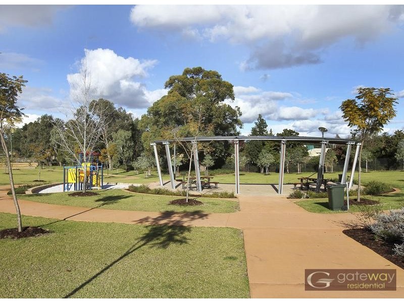2 Colorado Parade, Aubin Grove WA 6164