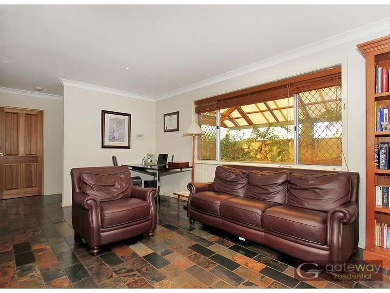 10 Homestead Avenue, Bibra Lake WA 6163