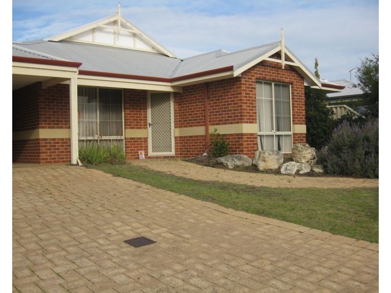 9 Belvoir Crescent, Orelia WA 6167