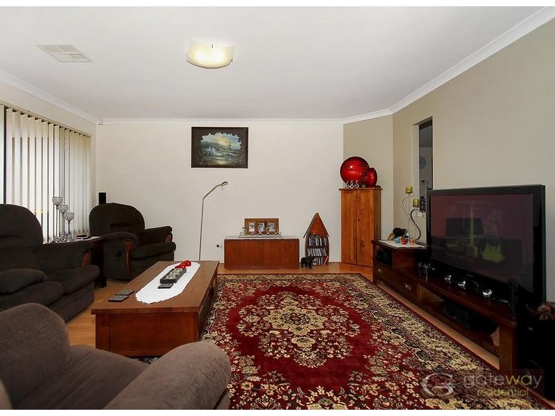 7 Beaumont Parkway, Success WA 6164