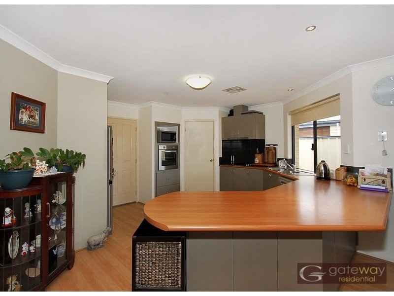 7 Beaumont Parkway, Success WA 6164