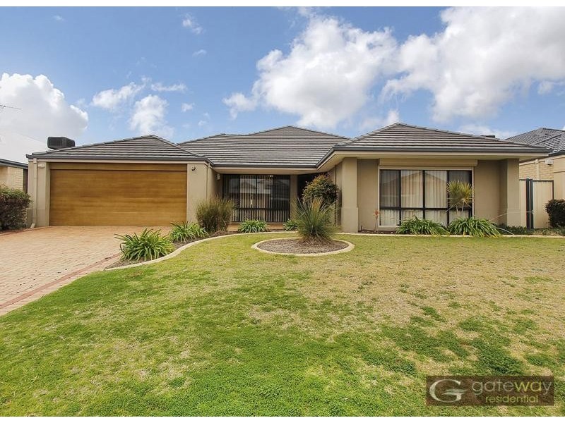 7 Beaumont Parkway, Success WA 6164