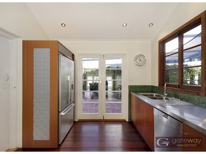 21 Boronia Crescent, City Beach WA 6015