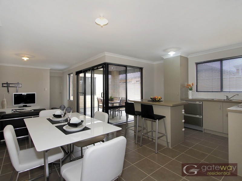 14/39 Peppermint Gardens, Aubin Grove WA 6164