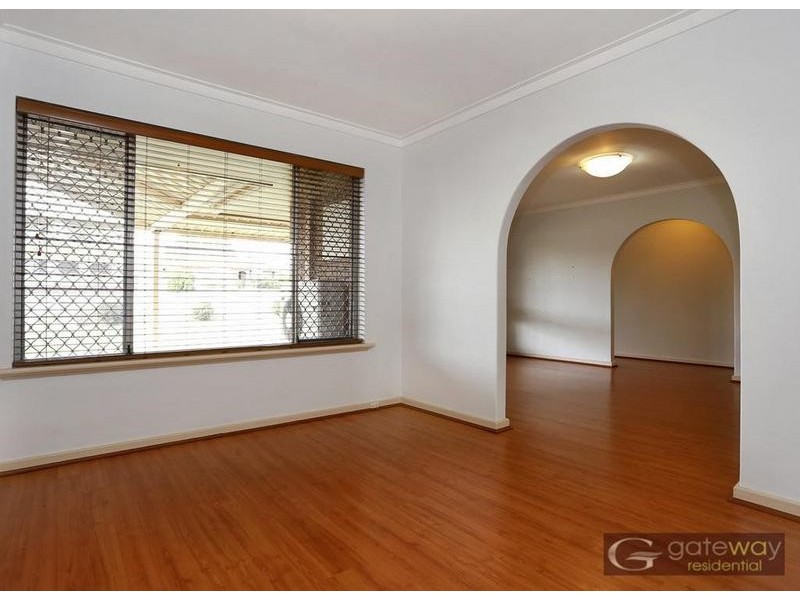 45 Hamilton Road, Hamilton Hill WA 6163