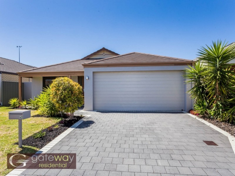42 Whittaker Turn, Piara Waters WA 6112