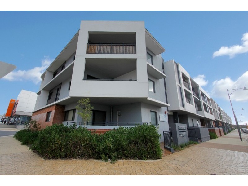 18/2 Stockton Bend, Cockburn Central WA 6164