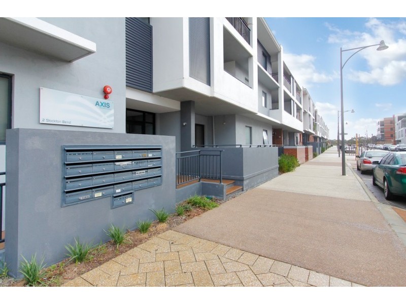18/2 Stockton Bend, Cockburn Central WA 6164