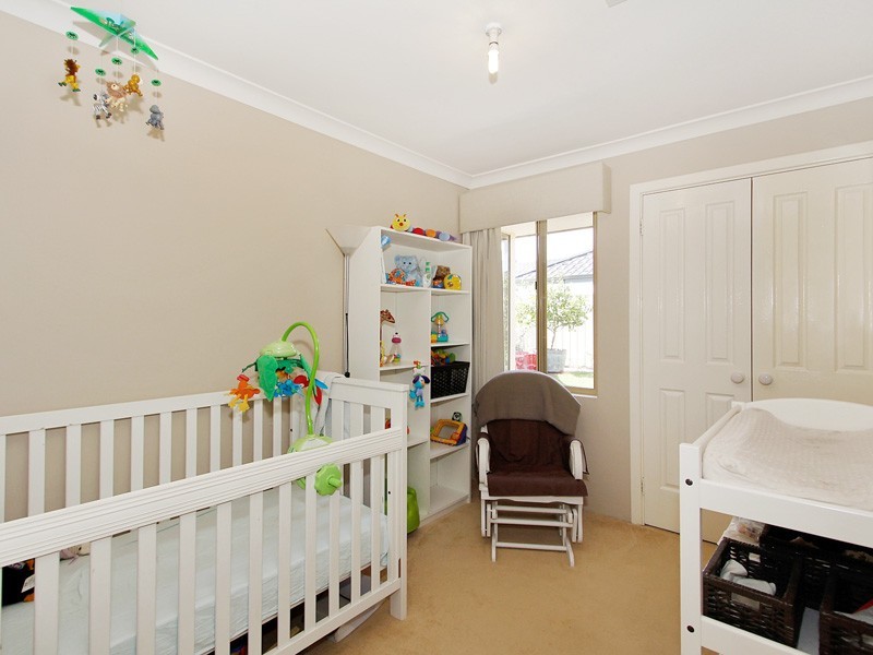 56 Glenbawn Drive, South Lake WA 6164
