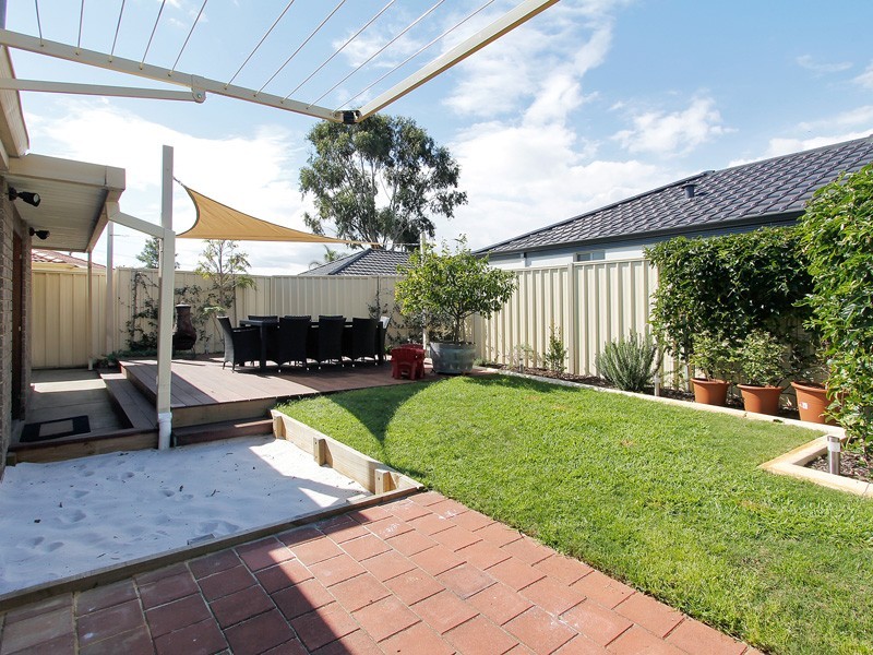 56 Glenbawn Drive, South Lake WA 6164