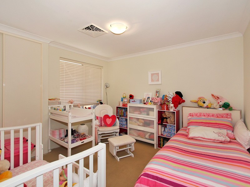 12 Berry Way, Bertram WA 6167