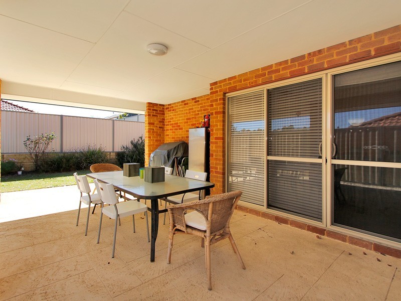 12 Berry Way, Bertram WA 6167