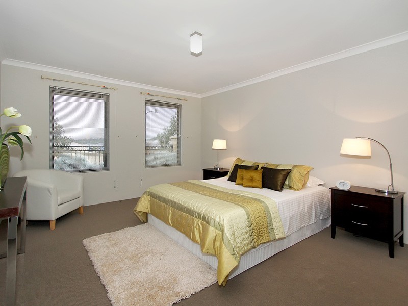 6 Nankeen Elbow, Beeliar WA 6164