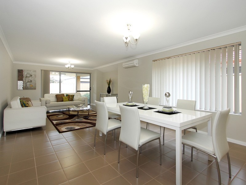 6 Nankeen Elbow, Beeliar WA 6164