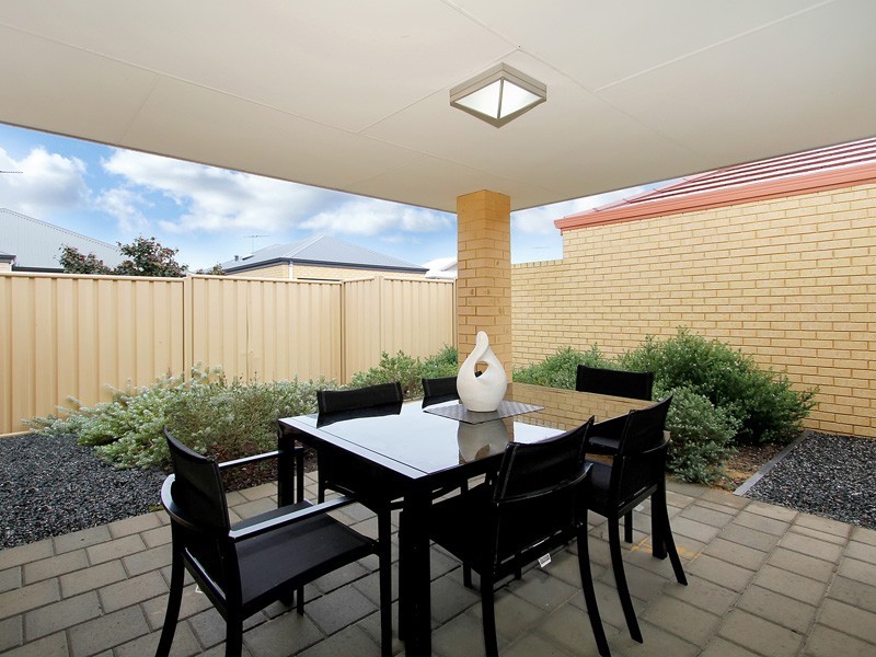 6 Nankeen Elbow, Beeliar WA 6164