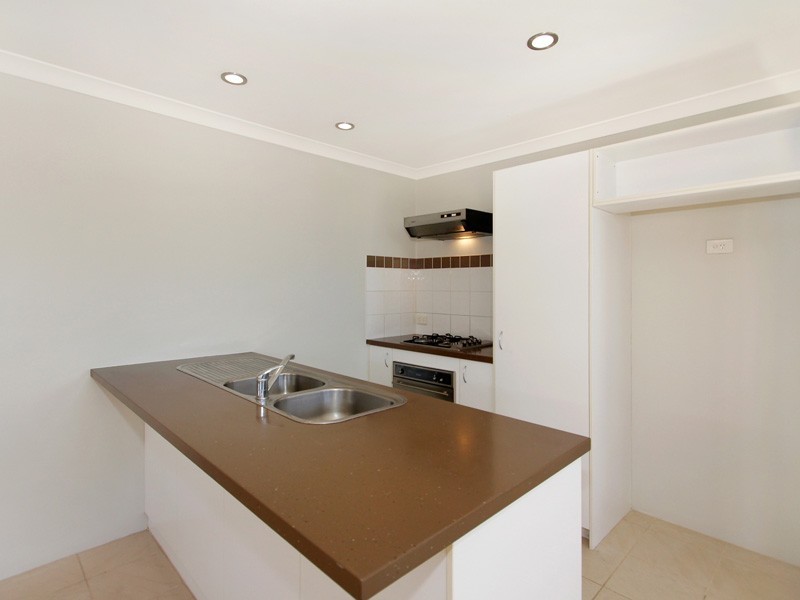 7/31 Barfield Road, Hammond Park WA 6164