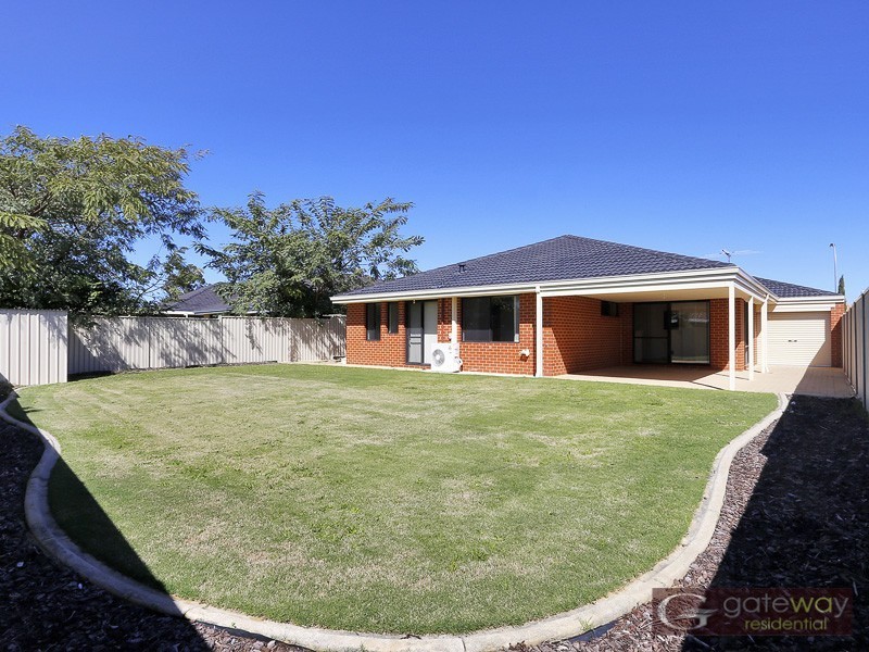 21 Jonquil Loop, Seville Grove WA 6112