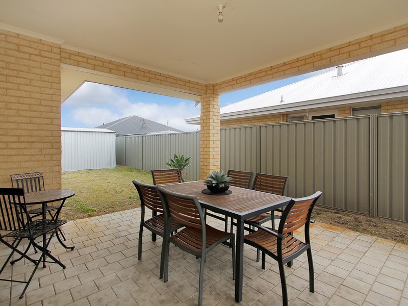 6 Seville Way, Aubin Grove WA 6164