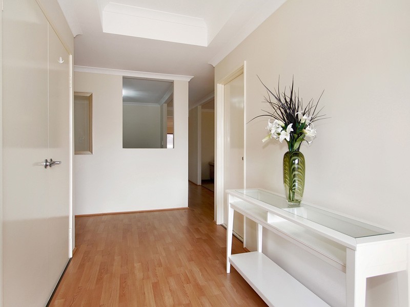 6 Seville Way, Aubin Grove WA 6164