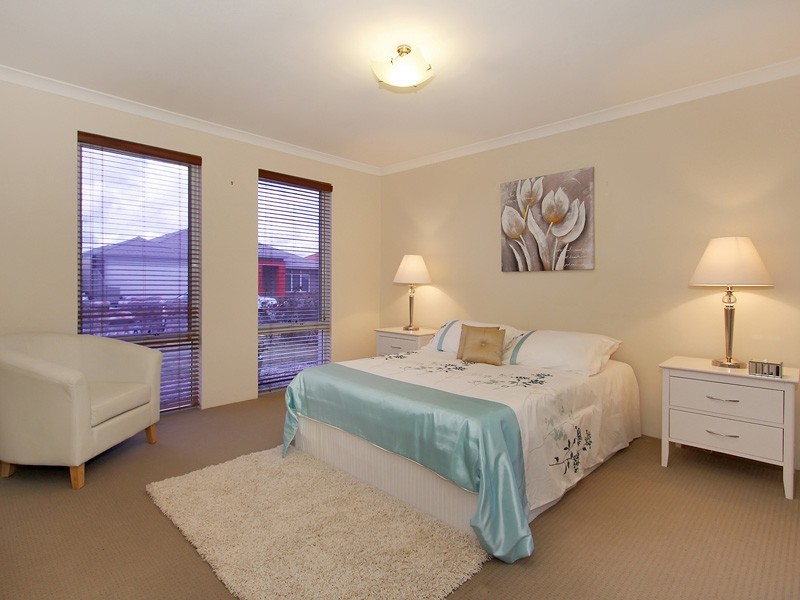 6 Seville Way, Aubin Grove WA 6164