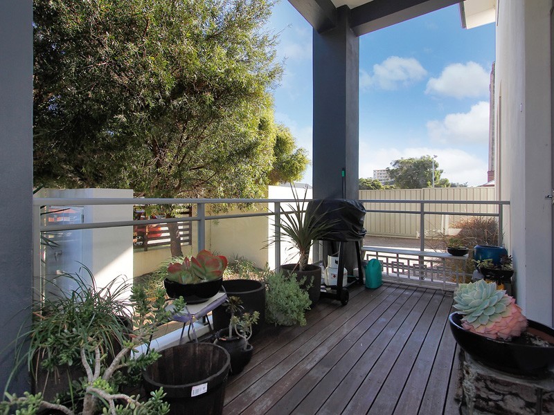 1/10 Smith Street, Highgate WA 6003