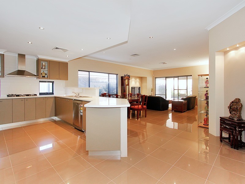 3 Balboa Loop, Aubin Grove WA 6164