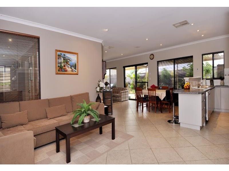 26 Wimbledon Street, Bertram WA 6167