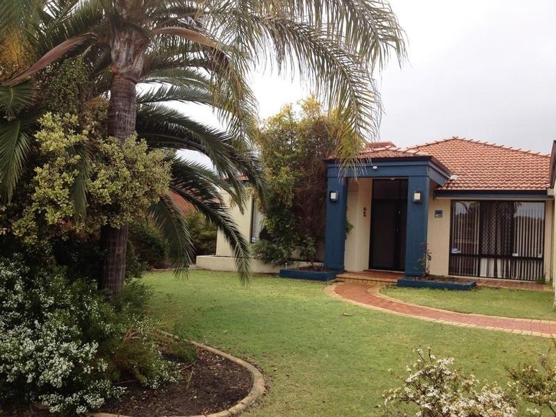 5 Strathcona Rise, Bibra Lake WA 6163