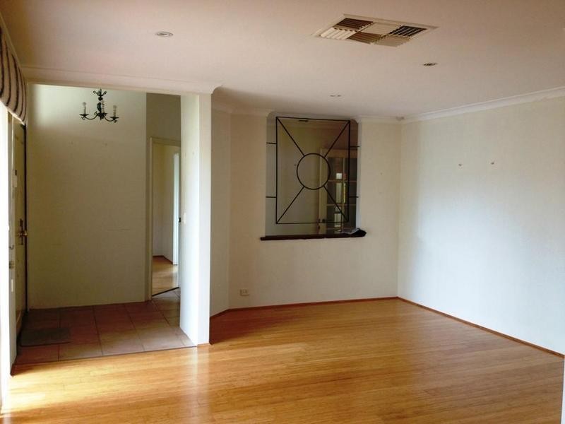 5 Strathcona Rise, Bibra Lake WA 6163