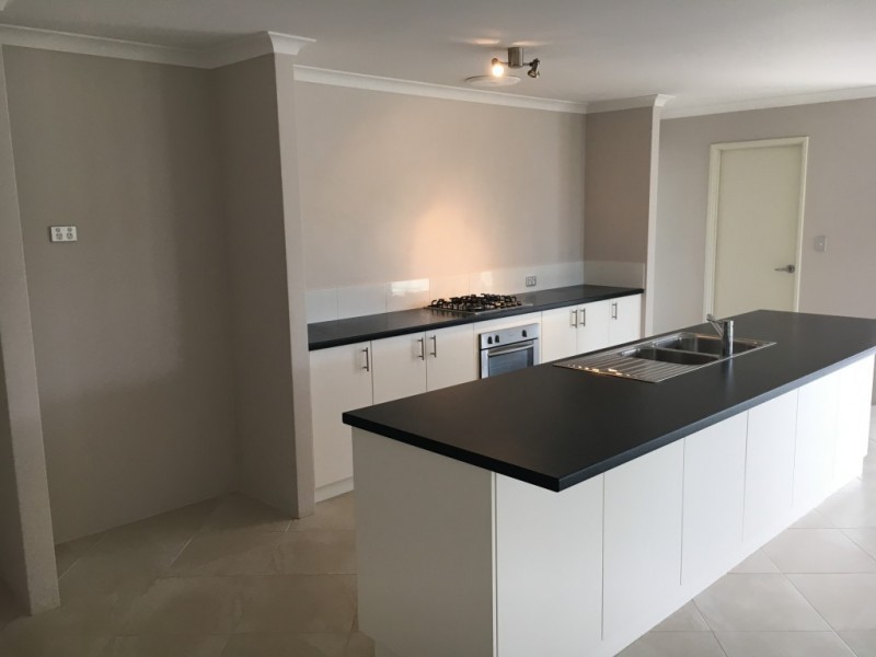 4 Bandy Place, Gosnells WA 6110