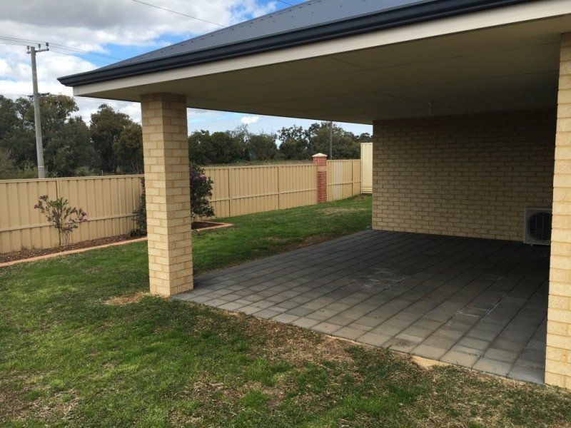 4 Bandy Place, Gosnells WA 6110