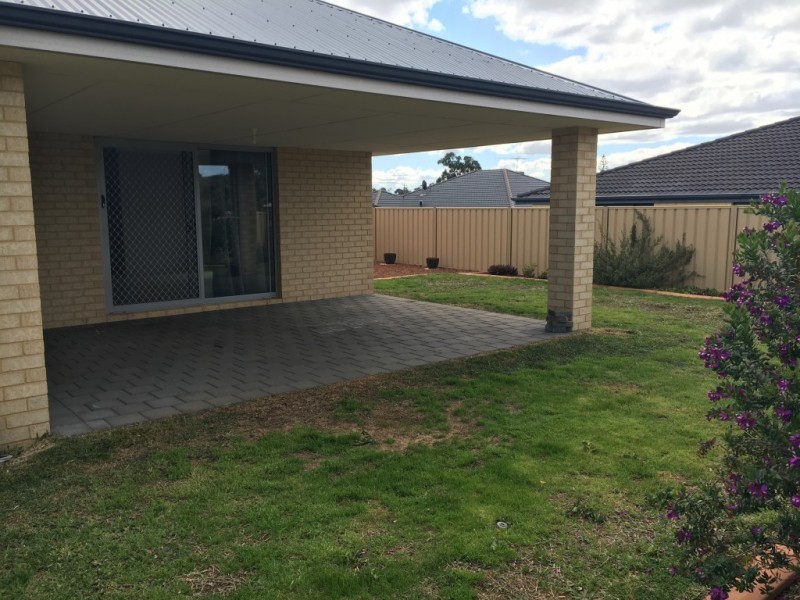 4 Bandy Place, Gosnells WA 6110