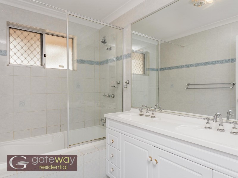 6 Evans Place, Padbury WA 6025