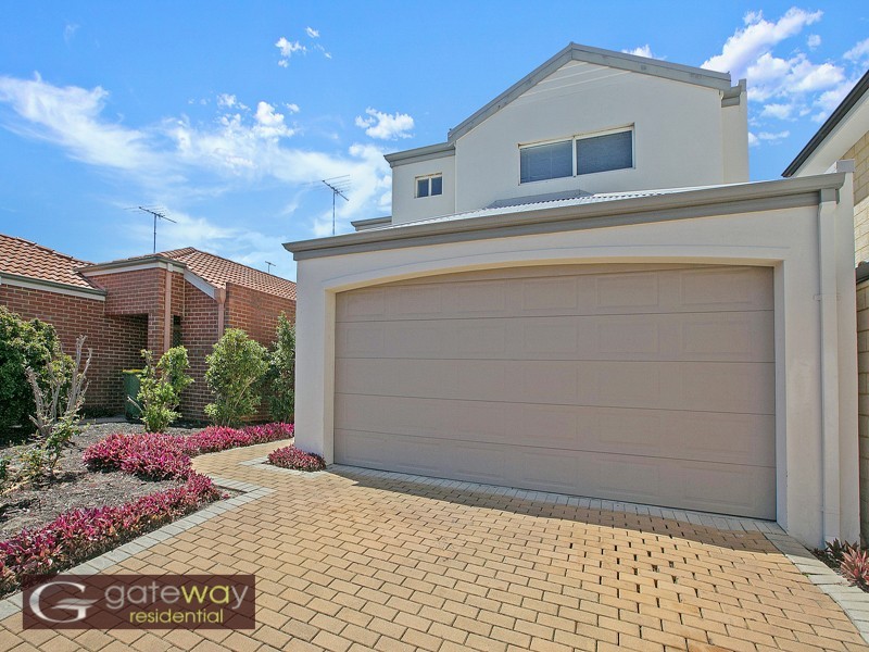 2 Stam Lane, Bicton WA 6157